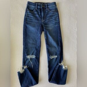 American Eagle Next Level Stretch Skinny Jeans 
Sz 00 Regular Length
